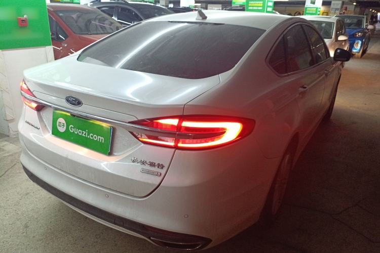 Used Ford Mondeo 2017 Restyled EcoBoost 200 Fashion Edition Rear Right 45 Deg