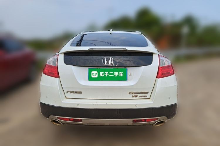 Used Honda Crosstour 2014 3.0L AWD Prestige Edition Rear