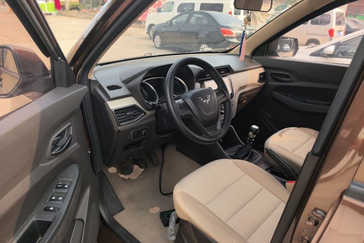 Used Wuling Hongguang 2019 1.5L S Standard Version China VI LAR