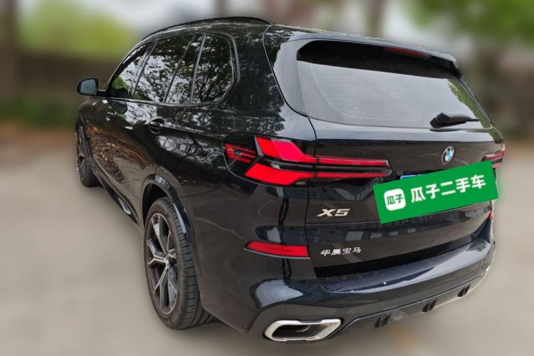 Used BMW X5 2023 xDrive 30Li Luxury M Sport Night Edition Package
