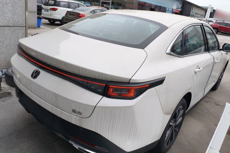 Used CHANGAN Eado 2025 Blue Whale 1.5T 500Bar Prestige Model
