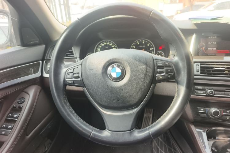 Used BMW 5 Series 2017 525Li Luxury Design Package
