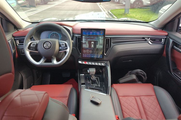 Used FORTHING T5 2018 300T DCT Smart Enjoyment Version Center Console