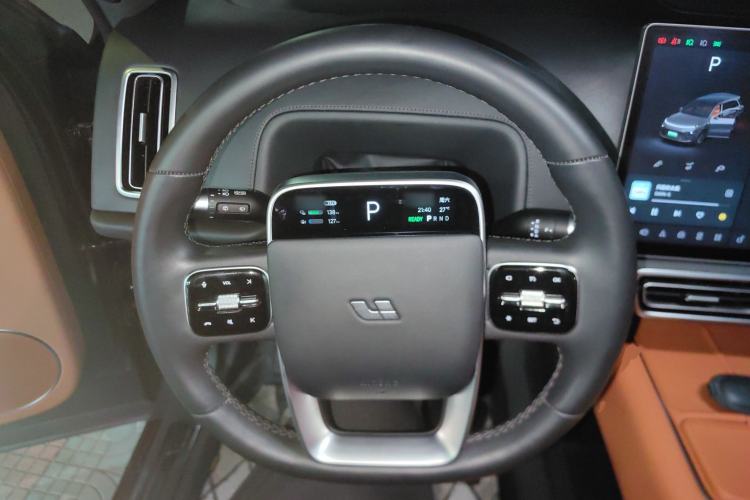 Used Li Auto L8 2023 Pro Model Steering Wheel