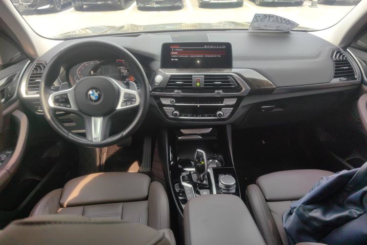 Used BMW X3 2021 xDrive30i Luxury Model with M Sport Package
