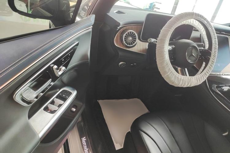 Used Mercedes-Benz EQE 2022 350 Pioneer Edition