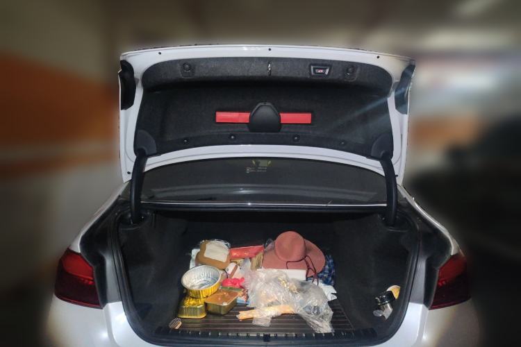 Used BMW 5 Series 2020 525Li Luxury Package Trunk