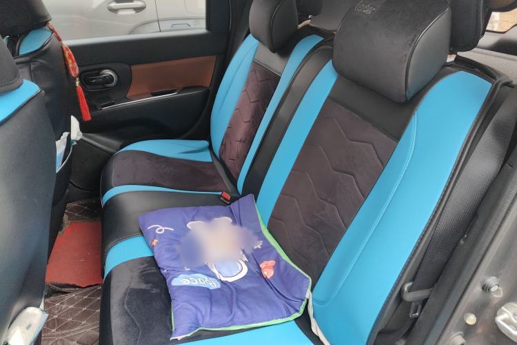 Used Nissan Livina 2015 1.6XE CVT Comfort Edition Interior 4