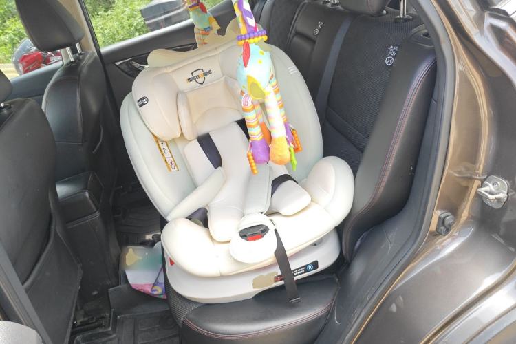 Used Nissan Qashqai 2017 2.0L CVT Smart Enjoyment Version China V Standard Left Rear Seat