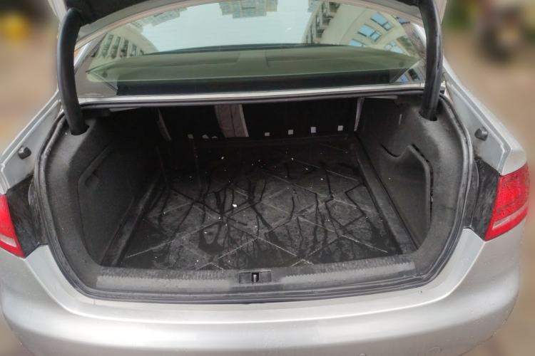 Used Audi A4L 2011 2.0 TFSI Standard Model
