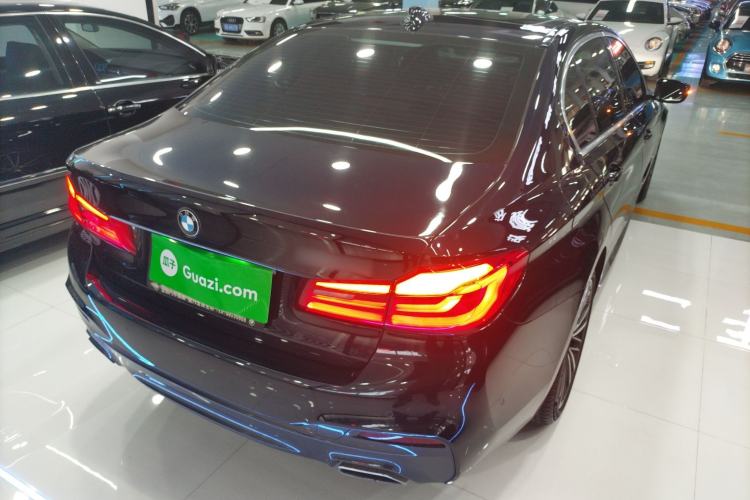 Used BMW 5 Series 2020 530Li Leading Model M Sport Package Rear Right 45 Deg