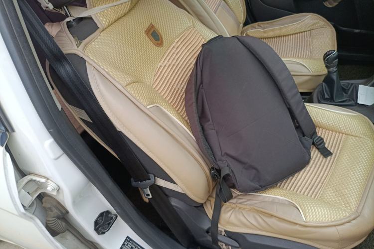 Used Ford Fiesta 2013 Sedan 1.5L Manual Fashion Edition Right Front Seat