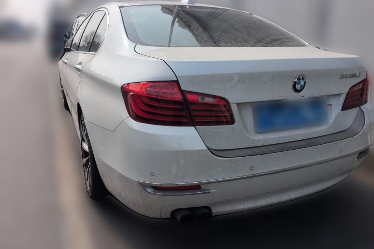 Used BMW 5 Series 2014 525Li Leading Model
