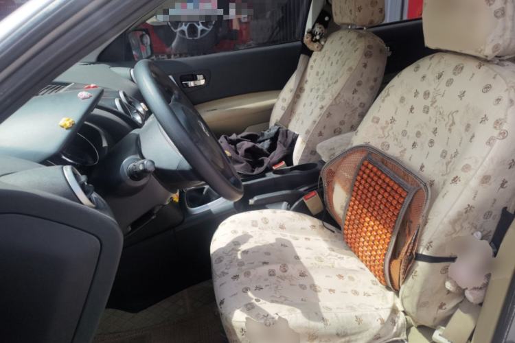 Used Nissan Qashqai 2012 2.0 XL Fire 6MT 2WD Left Front Seat