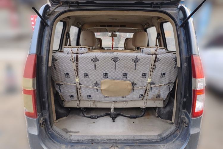 Used Wuling Hongguang 2014 1.2L Standard Model China IV