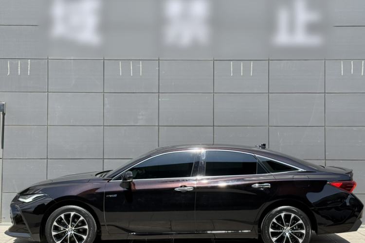 Used Toyota Avalon 2022 Dual-Engine 2.5L Luxury Edition