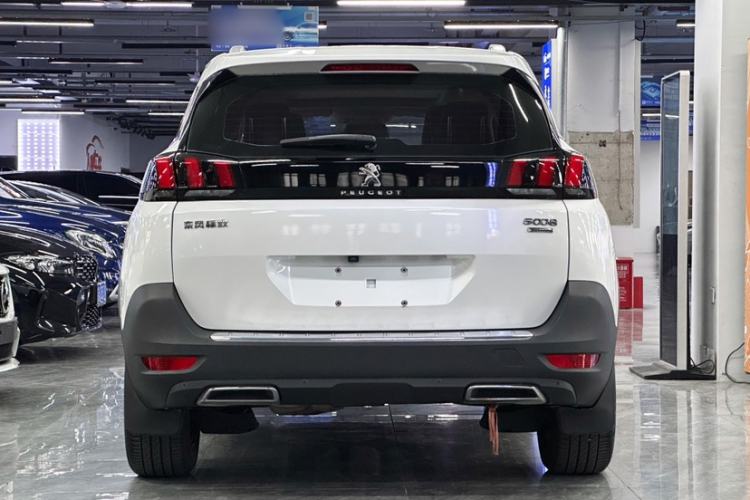 Used Peugeot 5008 2017 380THP 7-Seater Elite Edition
