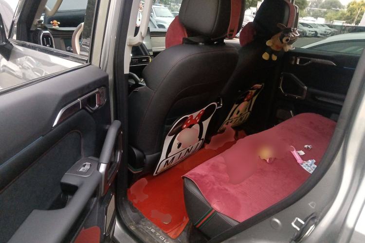 Used JETOUR Traveler 2023 2.0T Four-Wheel Drive Conqueror
