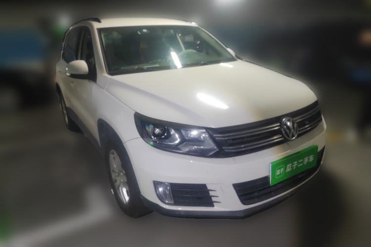 Used Volkswagen Tiguan 2013 1.8TSI Automatic Two-Wheel Drive Trend Edition Front Right 45 Deg