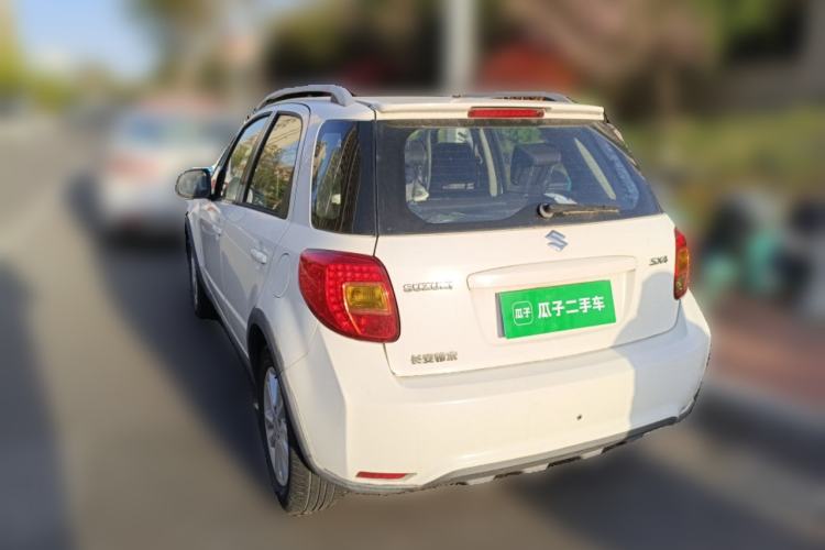 Used Suzuki SX4 2013 1.6L Manual CoolRide Model