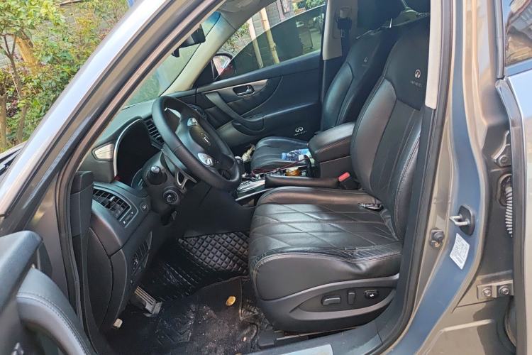 Used Infiniti FX 2010 FX35 Standard Edition Left Front Seat