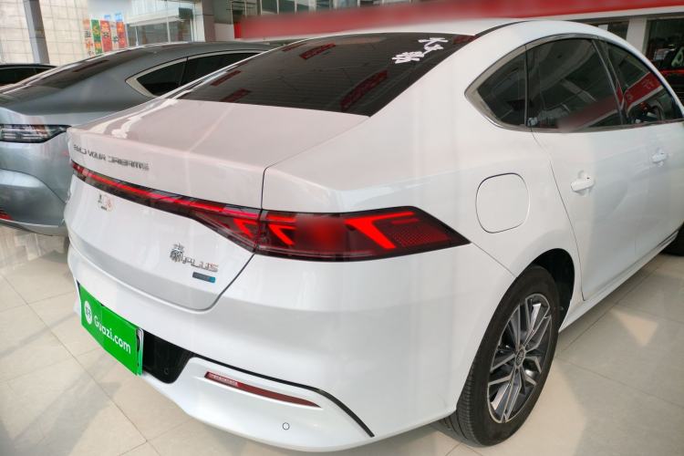 Used BYD Qin PLUS 2024 Honor Edition EV 510KM Leading Model
