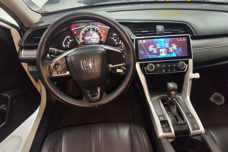 Used Honda Civic 2016 180TURBO CVT Comfort Version
