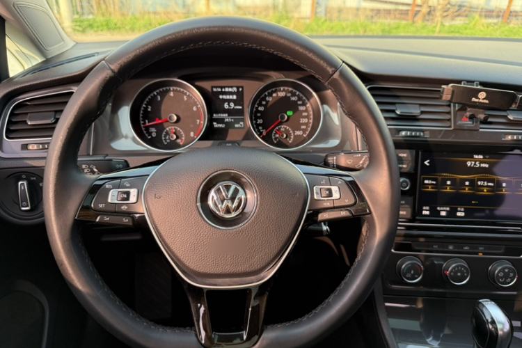 Used Volkswagen Golf 2019 280TSI DSG Comfort Version China V Standard
