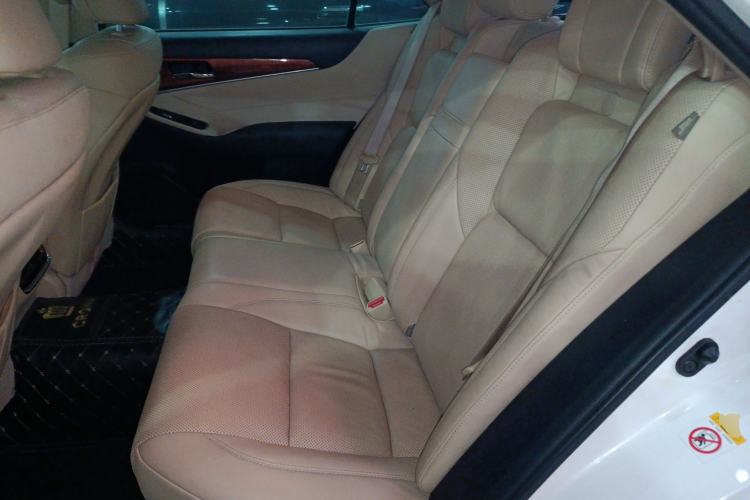 Used Toyota Crown 2015 2.5L Elite Edition Left Rear Seat