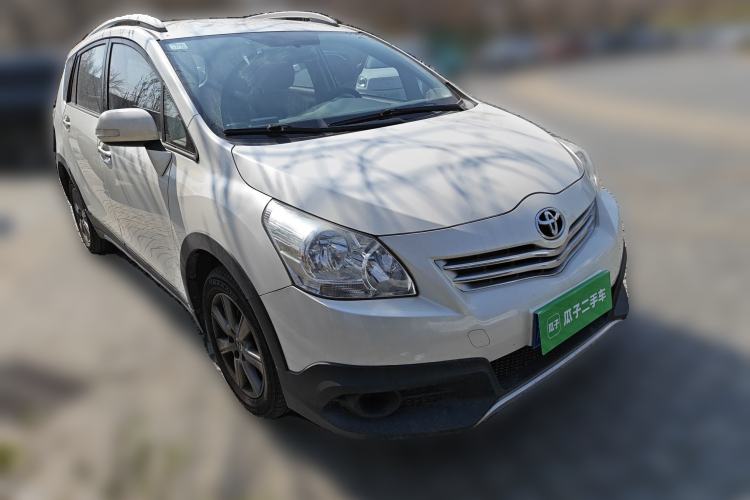 Used Toyota Verso 2015 180E CVT Crossover Edition