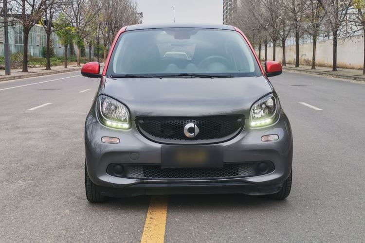 Used smart forfour 2016 1.0L 52 kW Passion Edition
