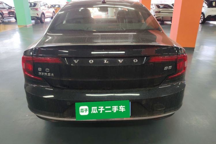 Used Volvo S90 2024 B5 Zhiyi Luxury Edition
