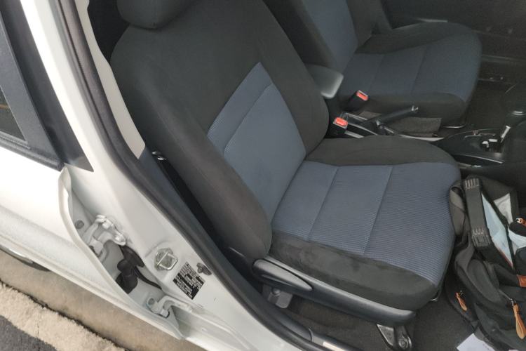 Used Toyota YARiS L Zhi Xiang 2017 1.5E CVT Dynamic Edition
