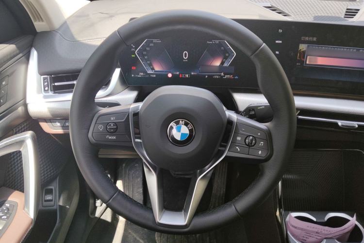 Used BMW X2 2024 sDrive25i M Sport Package Steering Wheel