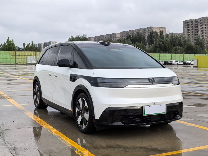 Zeekr MIX 2025 Long-Range Intelligent Driving Edition — снимка 12