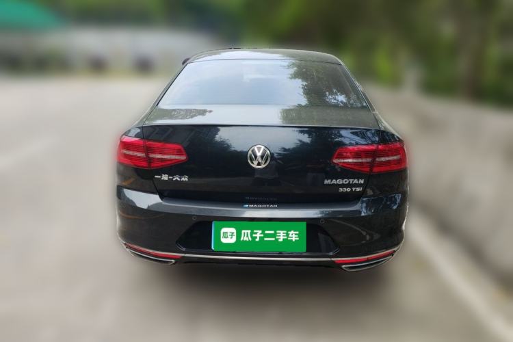 Used Volkswagen Magotan 2017 330TSI DSG Luxury Model