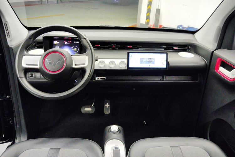 Used Wuling Hongguang MINIEV 2022 GAMEBOY 200km Gaming Edition with Lithium Iron Phosphate