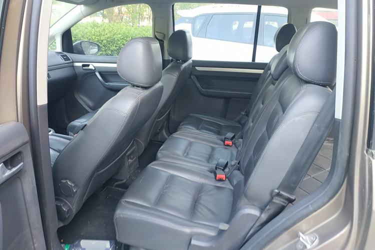 Used Volkswagen Touran 2015 1.4T DSG Comfort Edition 5 Seats
