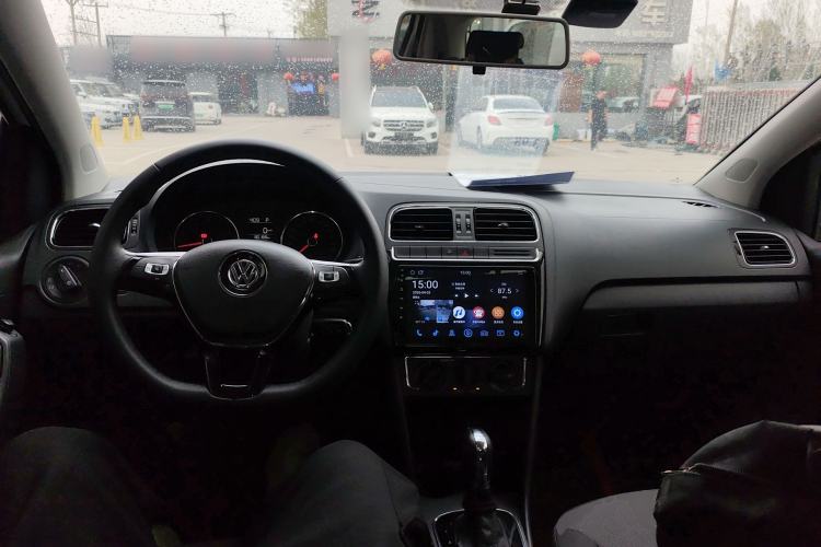 Used Volkswagen Polo 2016 1.6L Automatic Comfort Model