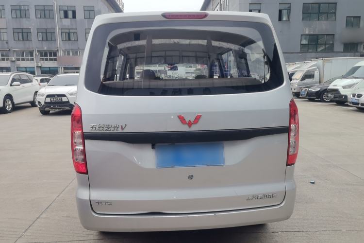 Used Wuling Hongguang V 2022 1.5L Jingqu Version Hydraulic Power Steering LAR Rear