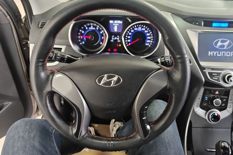 Used Hyundai Elantra (5th Generation / Langdong) 2015 1.6L Automatic Leading Model