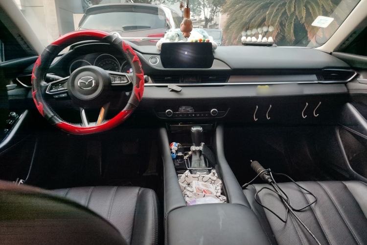 Used Mazda Atenza 2021 2.0L Blue Sky Luxury Edition
