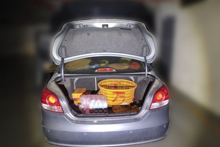 Used Volkswagen Lavida 2011 1.6L Manual - Premium Edition