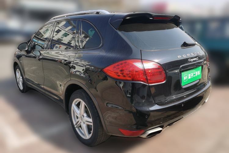 Used Porsche Cayenne 
