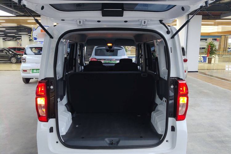 Used Wuling Zhiguang New Energy 2025 Standard Model