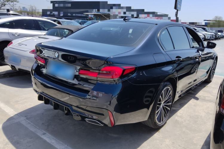 Used BMW 5 Series 2021 530Li Leading Model M Sport Package Rear Right 45 Deg