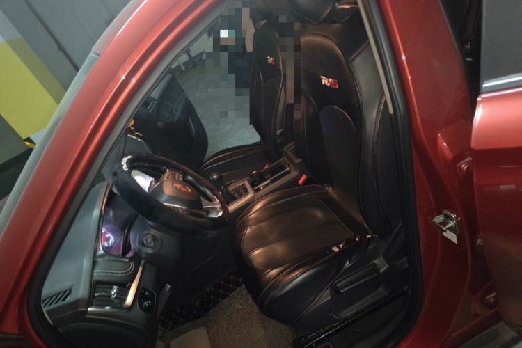 Used Roewe RX5 2016 20T Two-Wheel Drive Manual Flagship Edition
