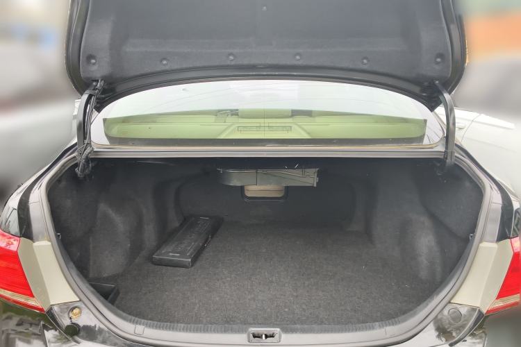Used Toyota Camry 2009 240V Ultimate Edition Trunk