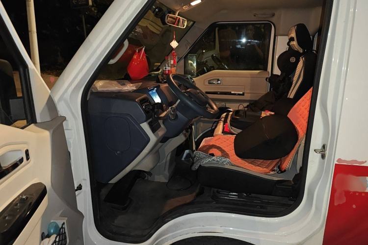 Used SRM New Energy E3L 2024 Standard 6-Seater Bus
