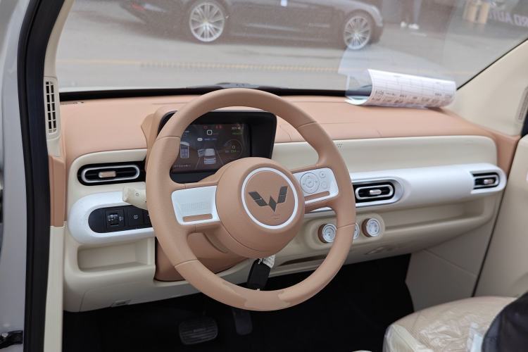 Used Wuling Hongguang MINIEV 2024 3rd Generation 215km Youth Edition